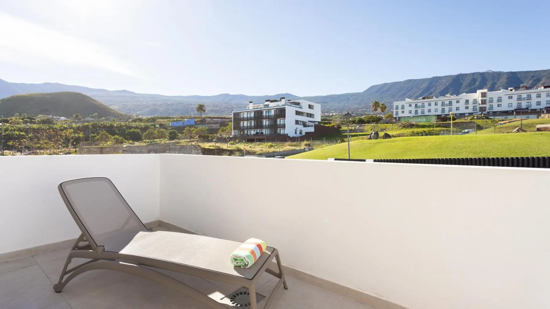 فيلا Nuevo Gorvorana 3 - Piscina Privada, Bbq Realejo Bajo بيت للعطل