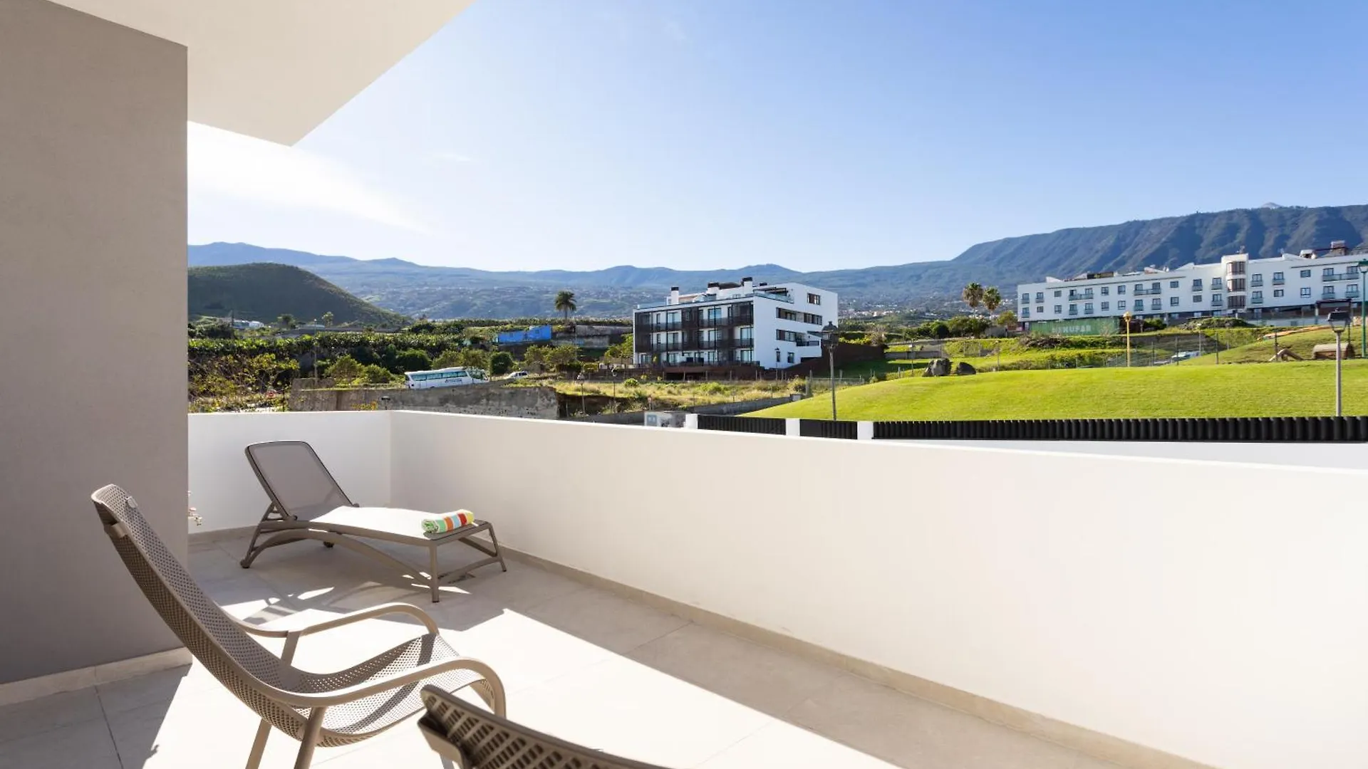 Vila Nuevo Gorvorana 3 - Piscina Privada, Bbq Realejo Bajo