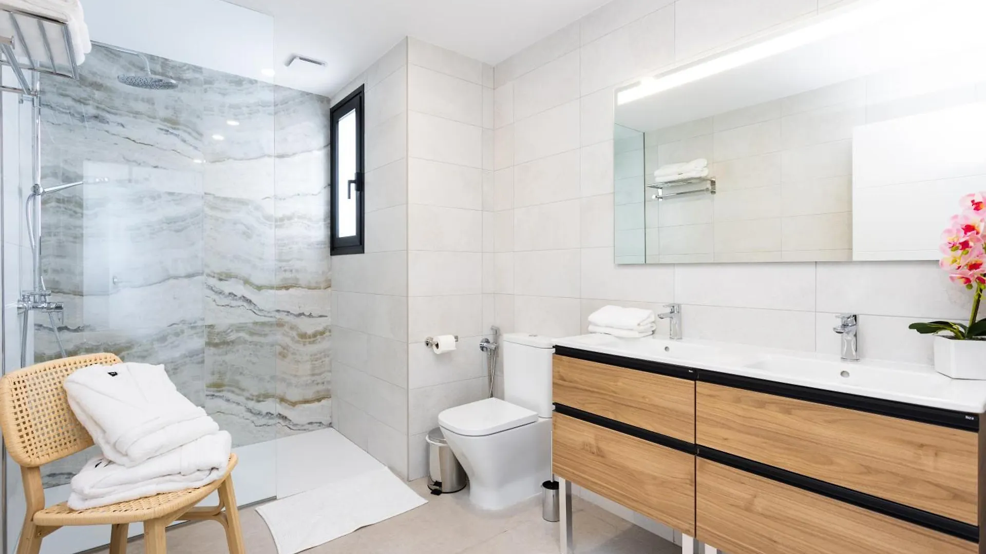 بيت للعطل فيلا Nuevo Gorvorana 3 - Piscina Privada, Bbq Realejo Bajo